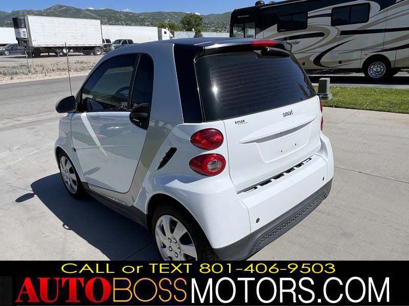 2014 smart fortwo Image 4