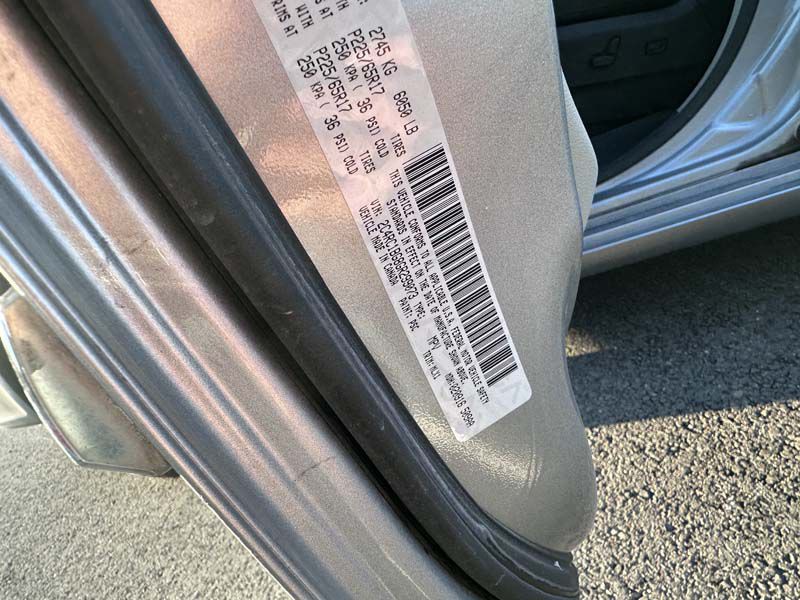 2016 Chrysler Town & Country Image 14