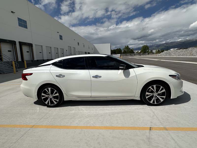 2018 Nissan Maxima Image 3