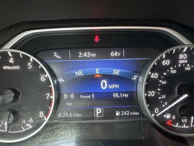 2018 Nissan Maxima Image 17