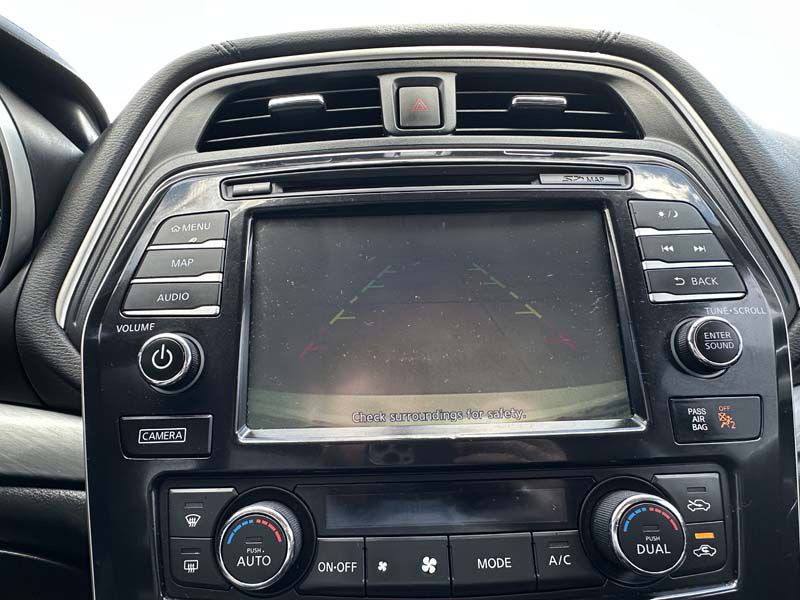 2018 Nissan Maxima Image 18