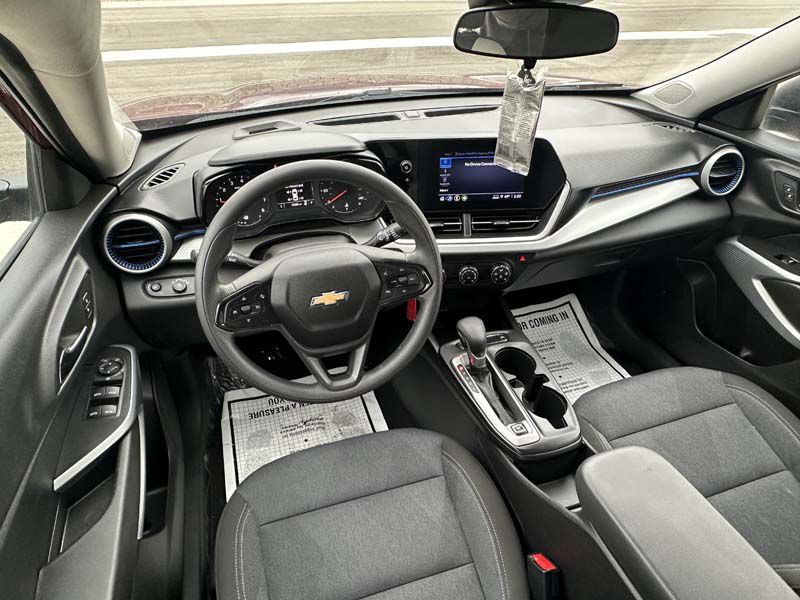 2024 Chevrolet Trax Image 17