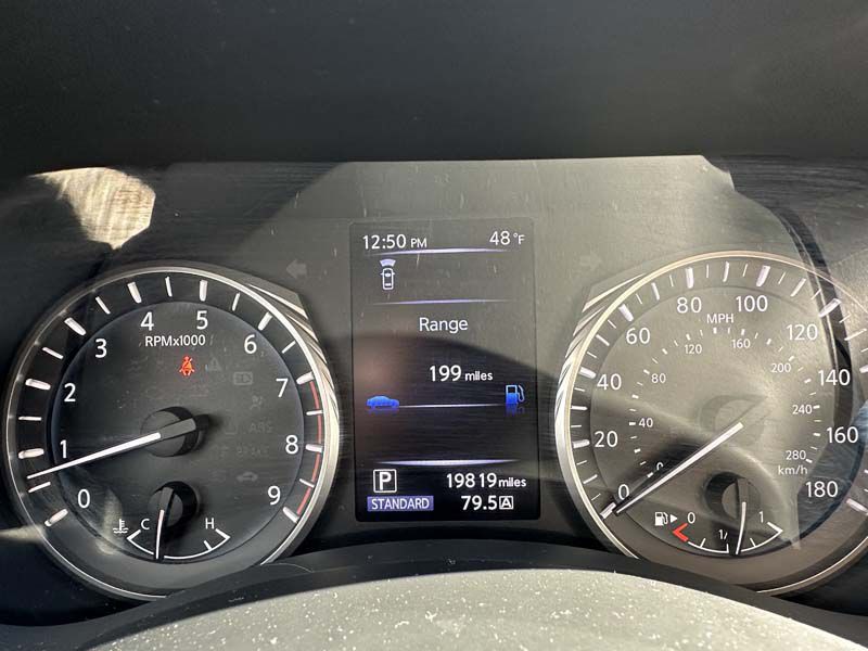 2019 INFINITI Q50 Image 19