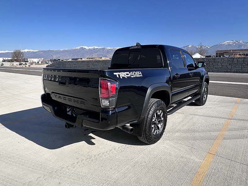 2020 Toyota Tacoma Image 4