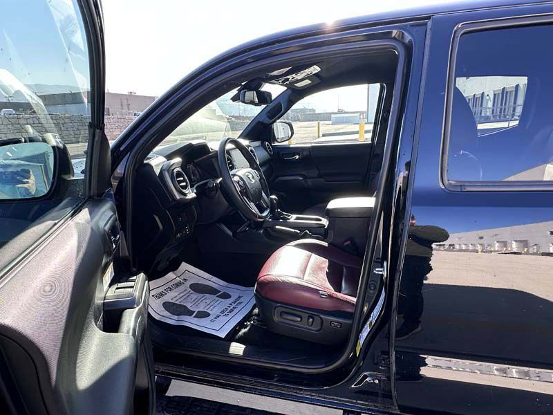 2020 Toyota Tacoma Image 15