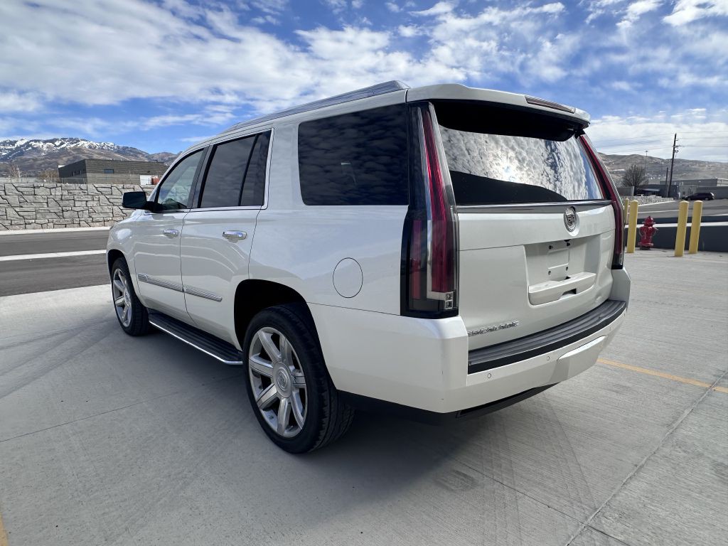 2015 Cadillac Escalade Image 6