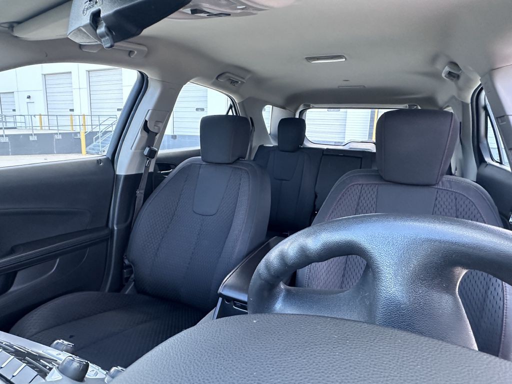 2015 Chevrolet Equinox Image 17