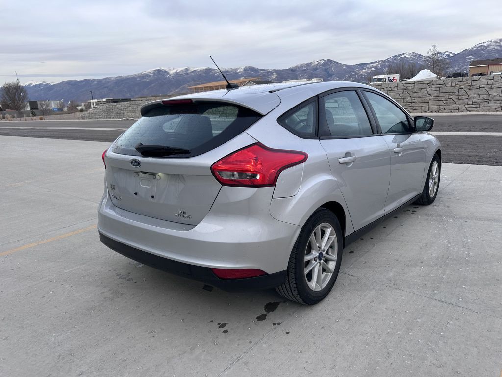 2016 Ford Focus Image 4