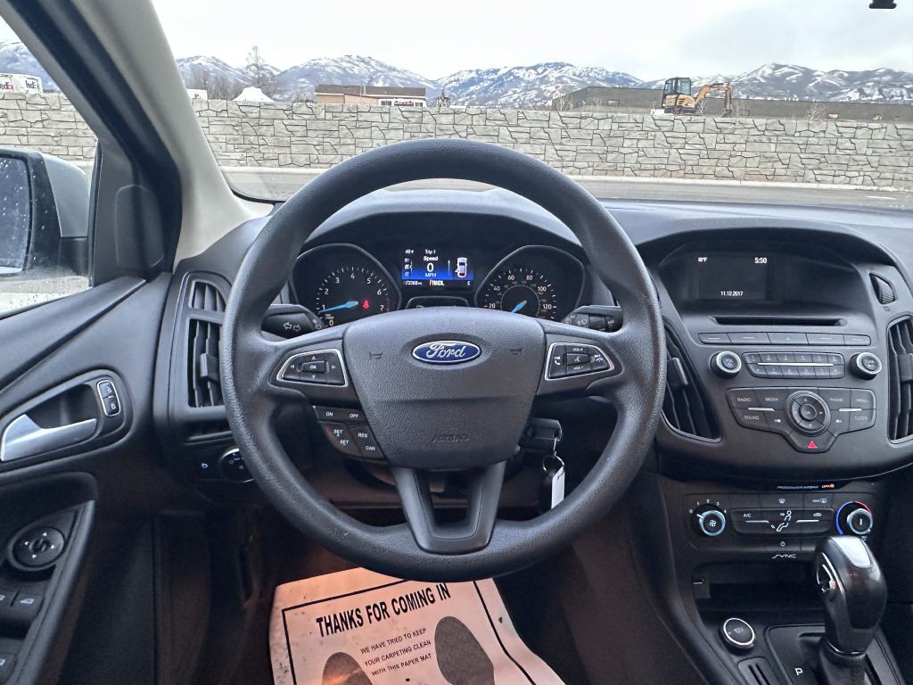 2016 Ford Focus Image 15