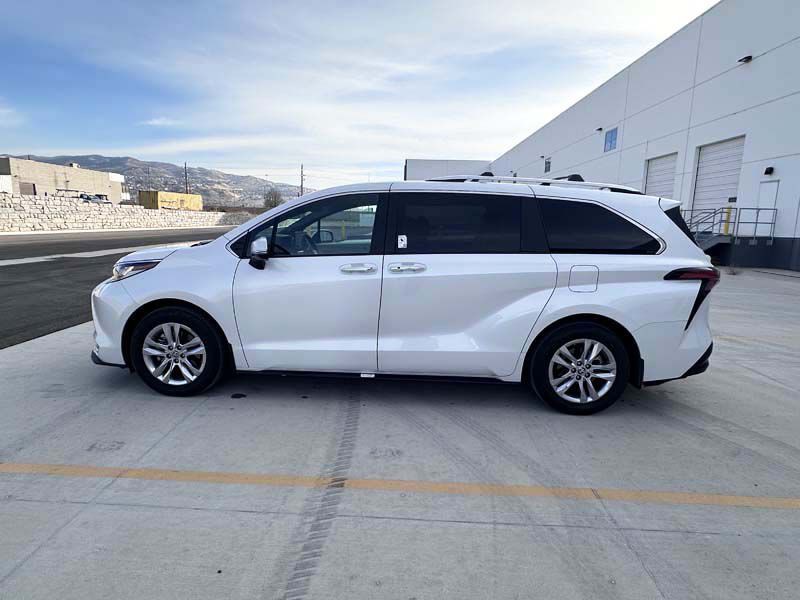 2023 Toyota Sienna Image 7