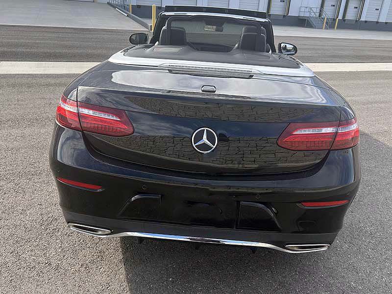2018 Mercedes-Benz E-Class Image 41