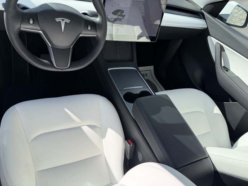 2021 Tesla Model Y Image 12