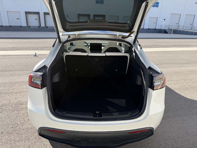 2021 Tesla Model Y Image 15