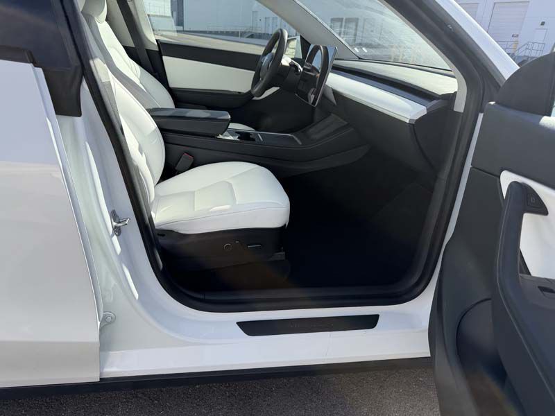 2021 Tesla Model Y Image 20