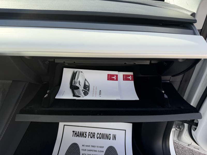 2021 Tesla Model Y Image 26