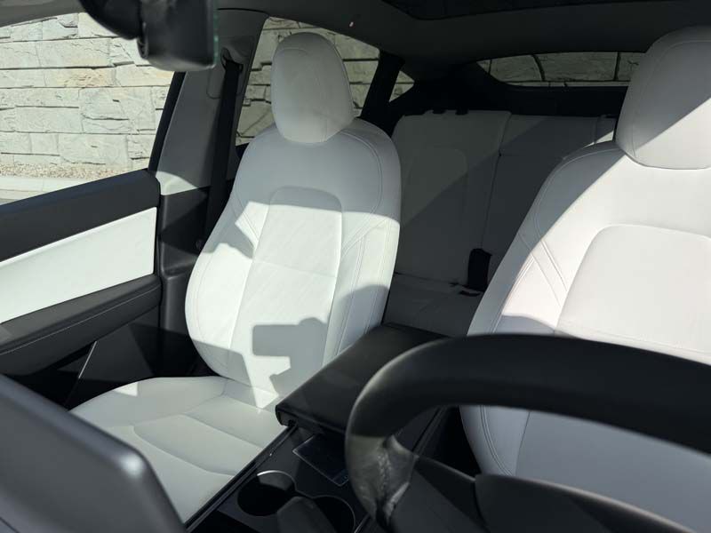 2021 Tesla Model Y Image 27