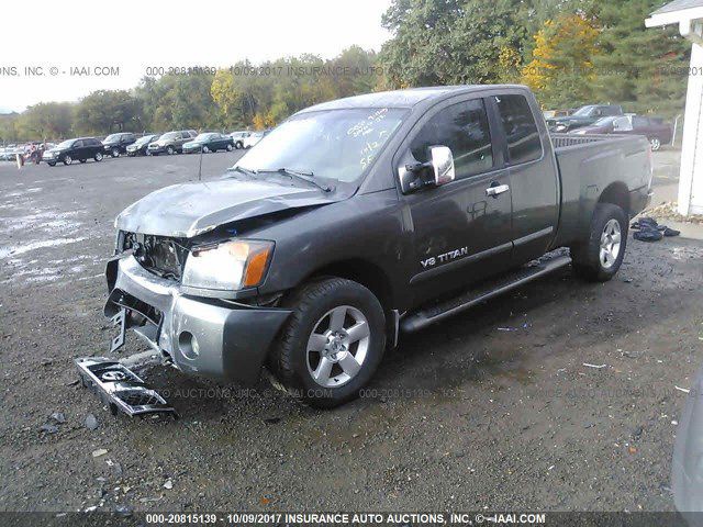 2004 Nissan Titan Image 2