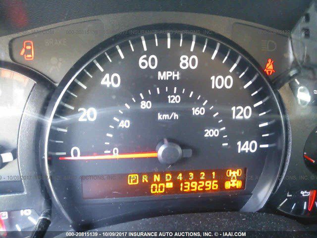 2004 Nissan Titan Image 7