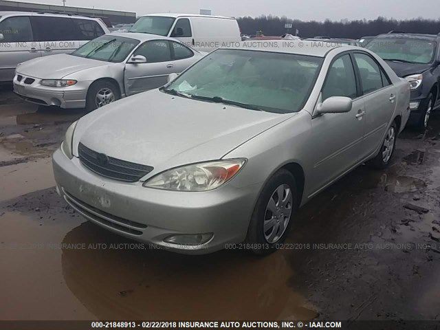 2003 Toyota Camry Image 2