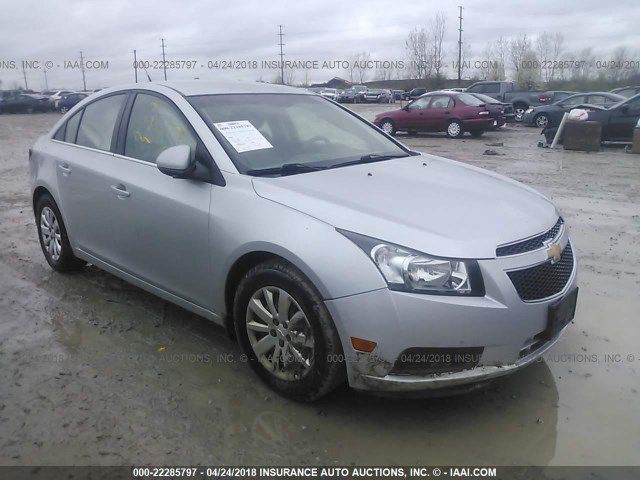 2011 Chevrolet Cruze Image 1