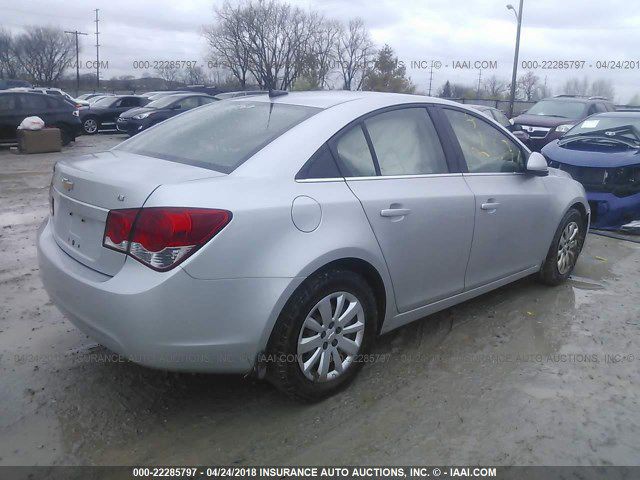 2011 Chevrolet Cruze Image 4
