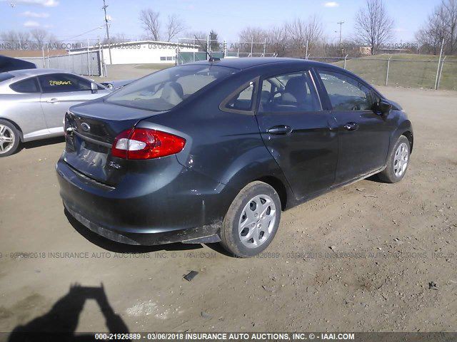 2011 Ford Fiesta Image 4