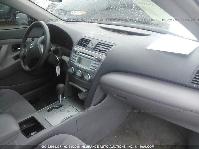 2008 Toyota Camry Image 5