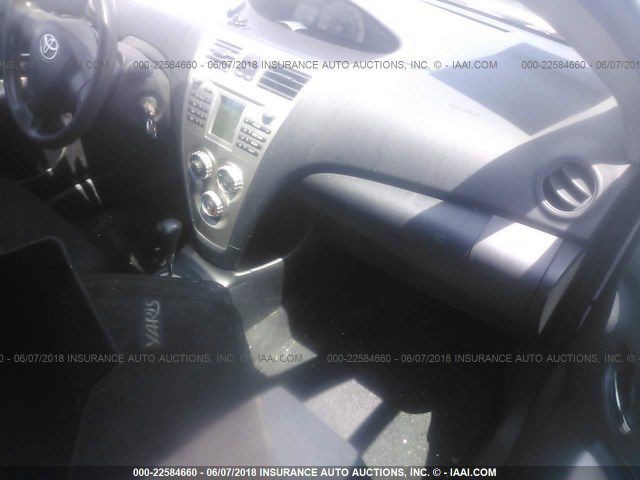 2008 Toyota Yaris Image 5