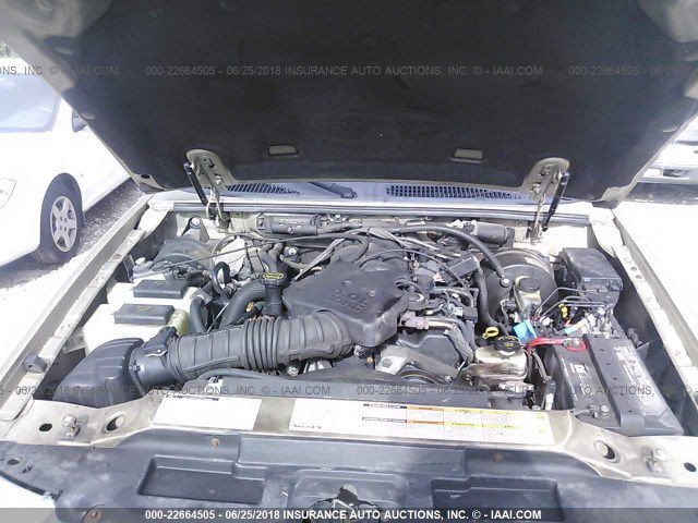 2002 Ford Explorer Image 10