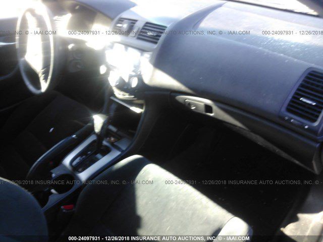 2003 Honda Accord Image 5