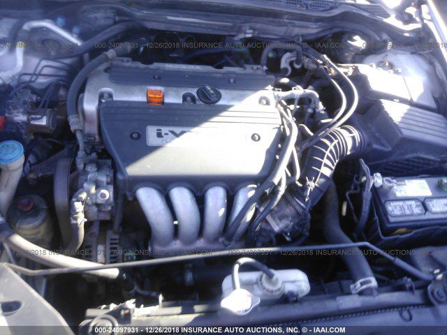 2003 Honda Accord Image 10