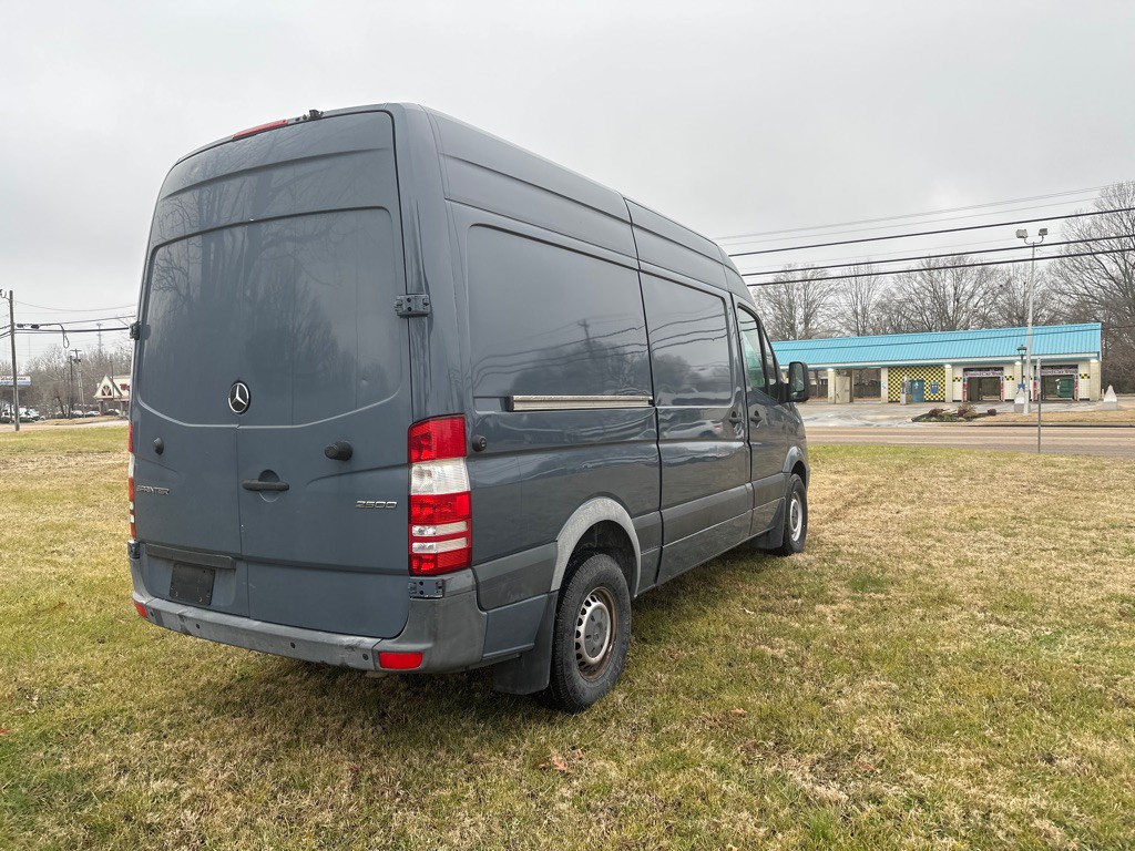 2018 Mercedes-Benz Sprinter Image 6
