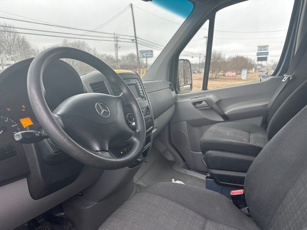 2018 Mercedes-Benz Sprinter Image 8