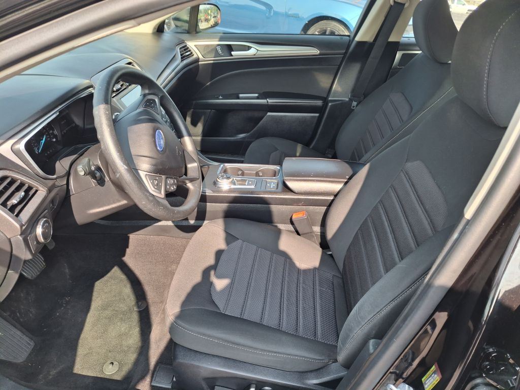 2020 Ford Fusion Image 14