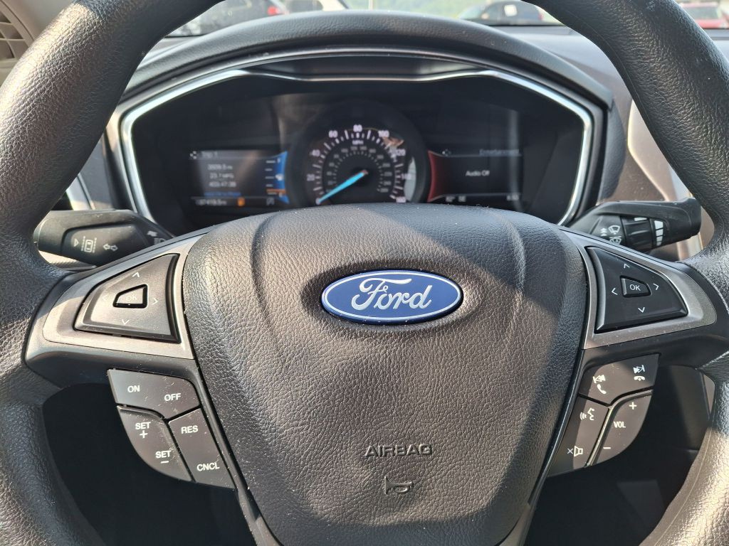2020 Ford Fusion Image 15