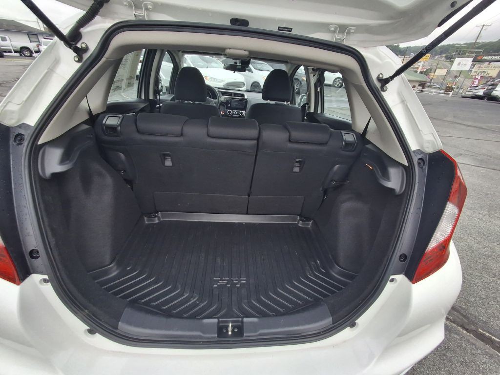 2019 Honda Fit Image 8