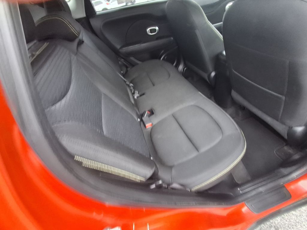2016 Kia Soul Image 10