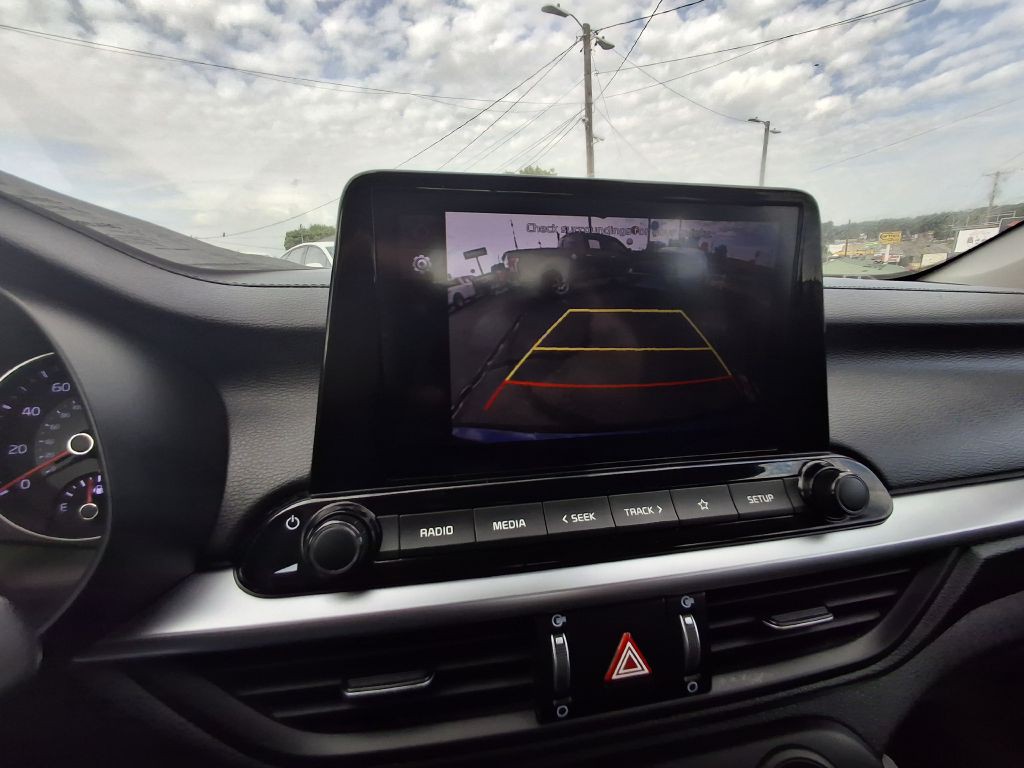 2022 Kia Forte Image 17