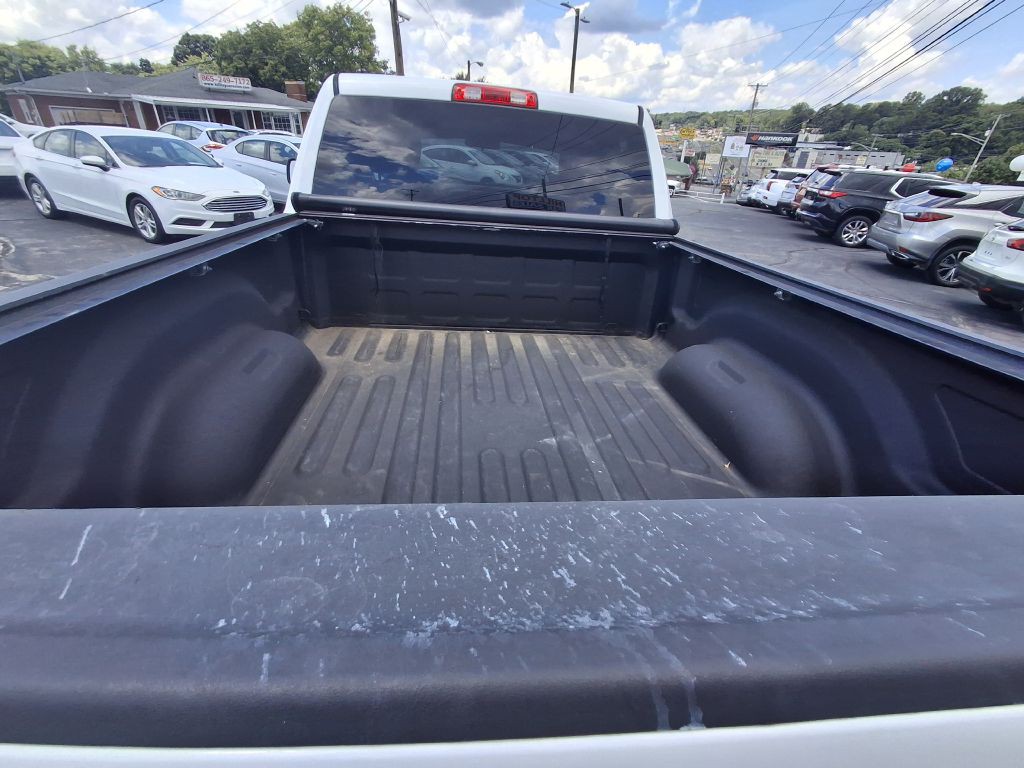 2014 RAM 1500 Image 8
