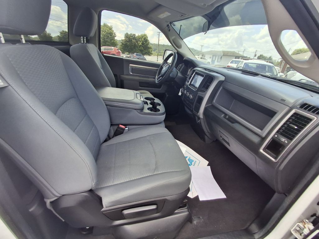 2014 RAM 1500 Image 11