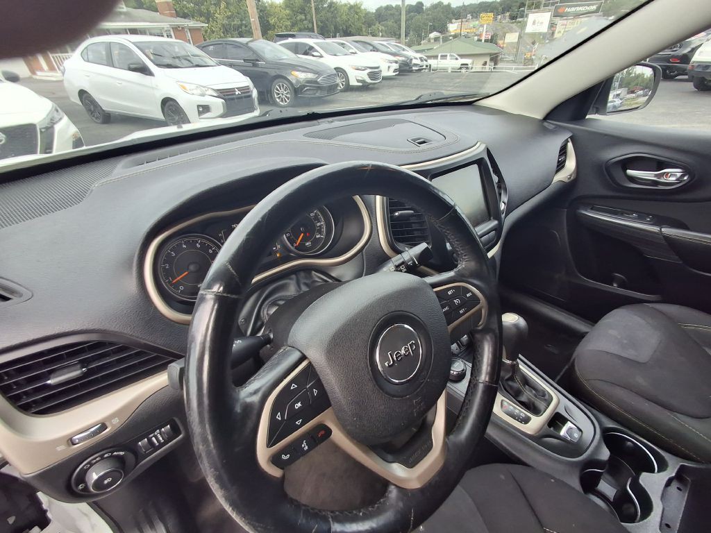 2015 Jeep Cherokee Image 7