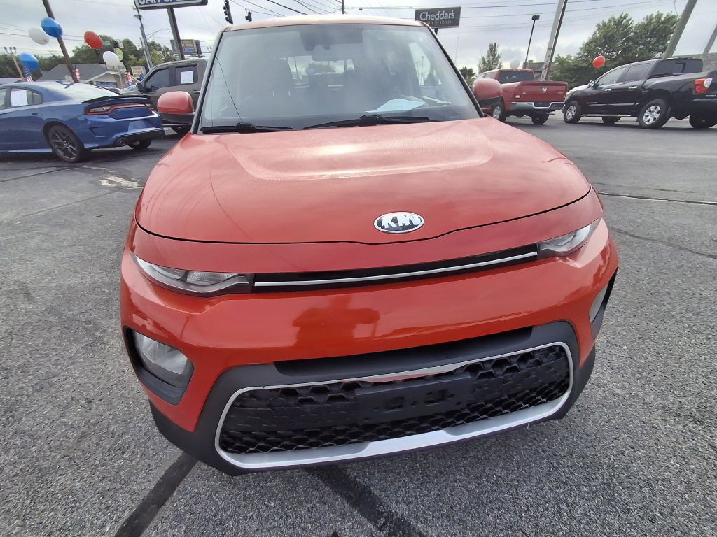 2020 Kia Soul Image 2