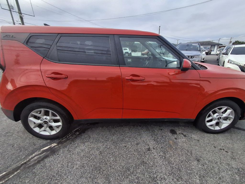 2020 Kia Soul Image 7