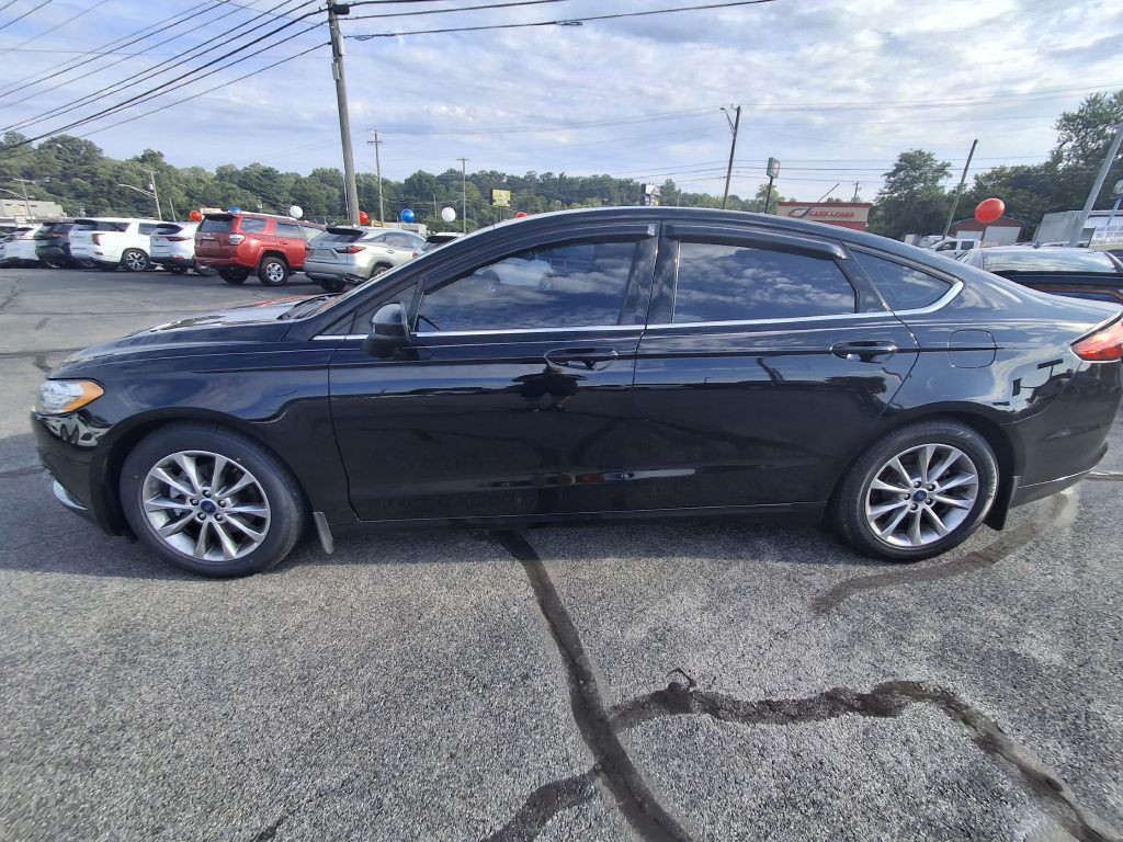 2017 Ford Fusion Image 4
