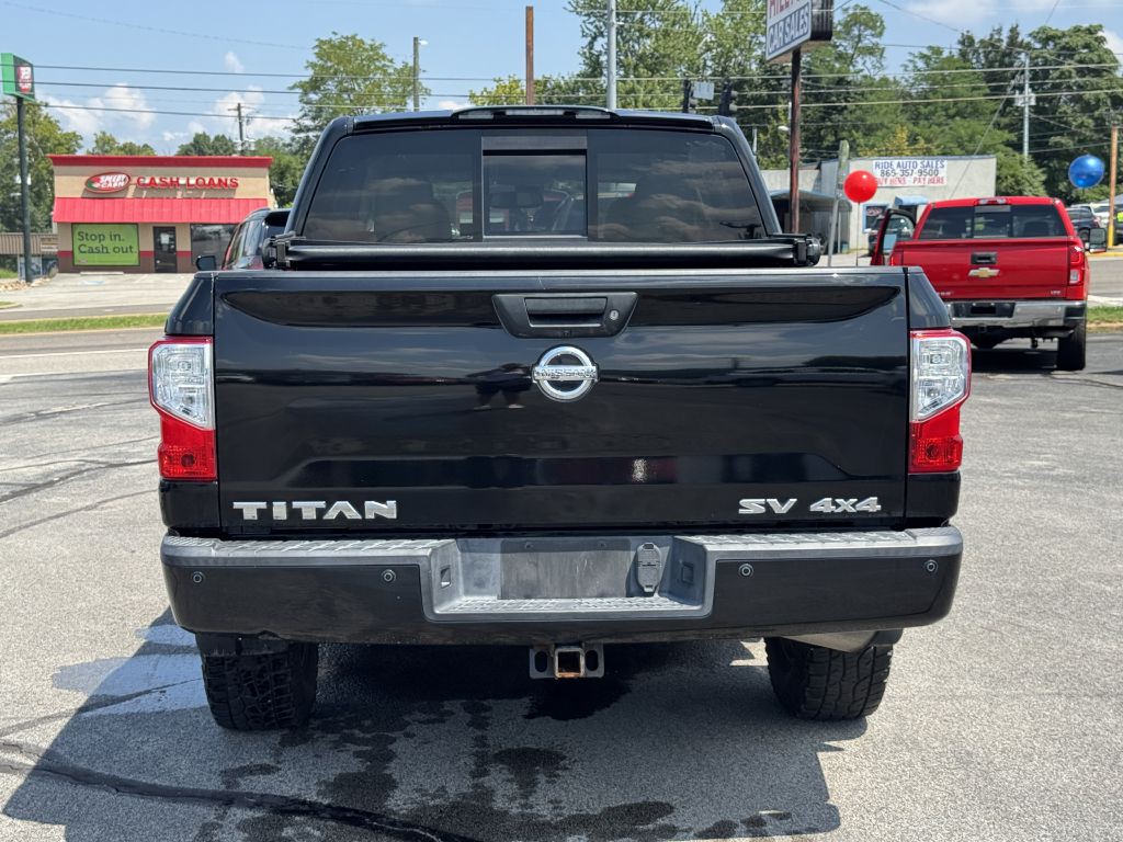 2018 Nissan Titan Image 4