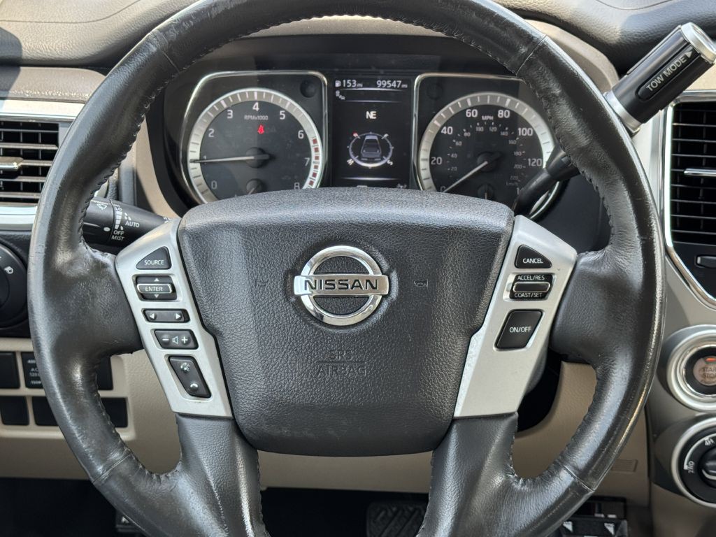 2018 Nissan Titan Image 15