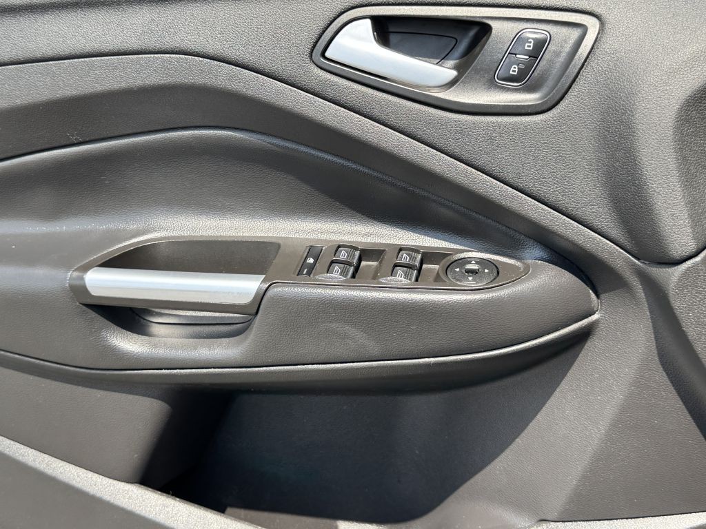 2019 Ford Escape Image 14