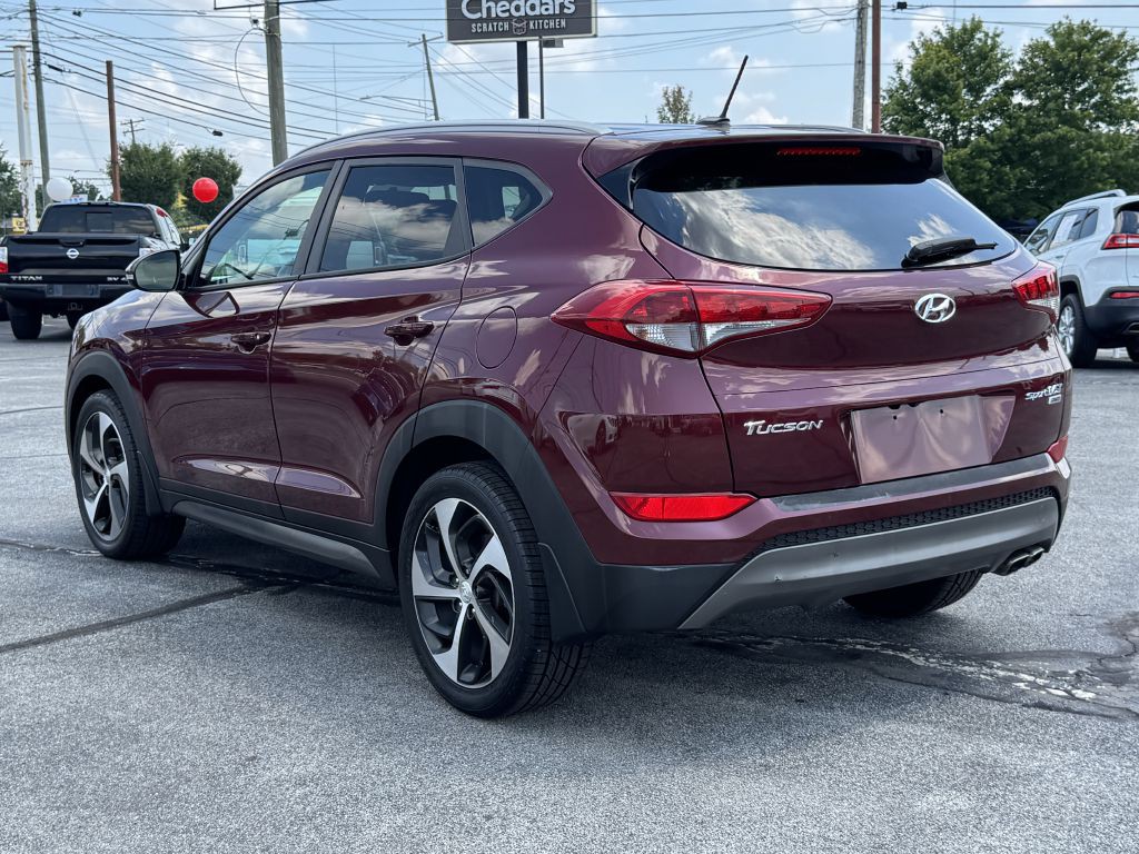 2016 Hyundai Tucson Image 8