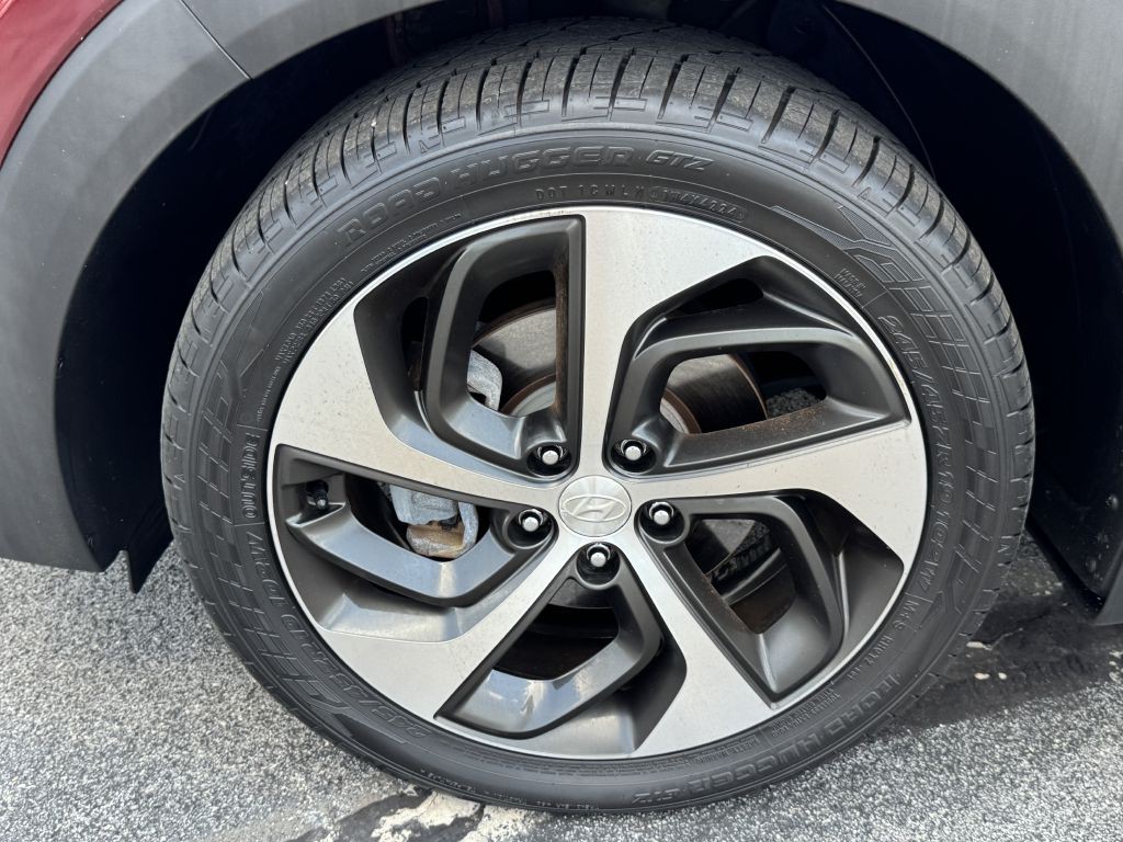 2016 Hyundai Tucson Image 12