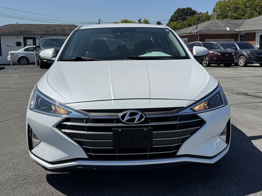2020 Hyundai Elantra Image 8